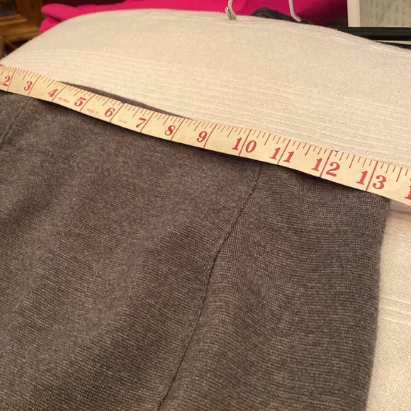 🆕 rag & bone Alanna Merino Wool Knee Length Knit Skirt in Medium Grey Small - Picture 8 of 8